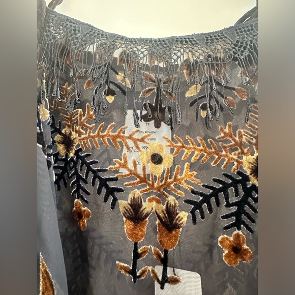 Naja Lauf (Danish Designer) beautiful made in Italy black gold top - Picture 5 of 7